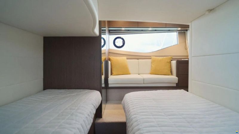 Princess V40