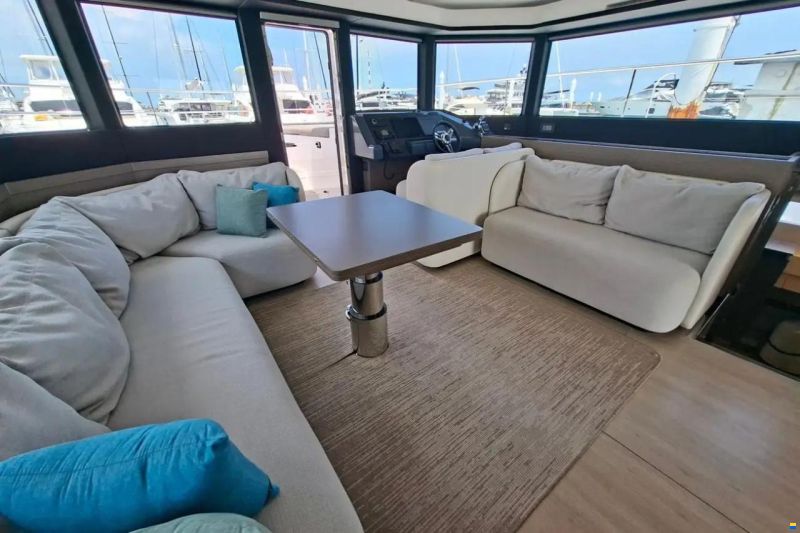 Leopard 53 Powercat