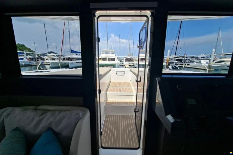 Leopard 53 Powercat