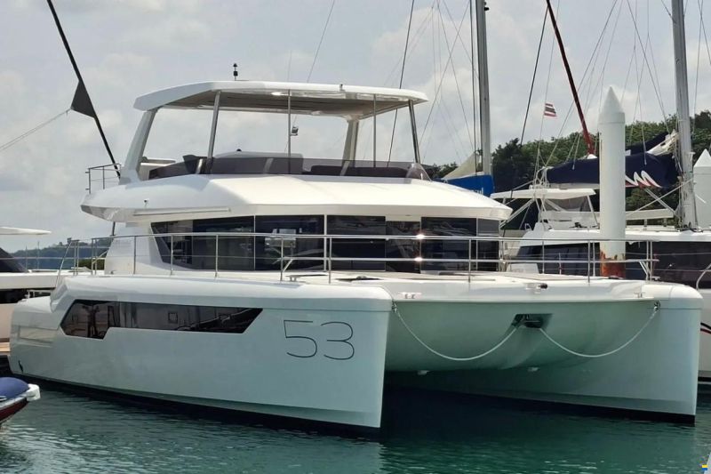 Leopard 53 Powercat