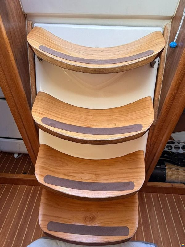 Jeanneau Sun Odyssey 37 Legend