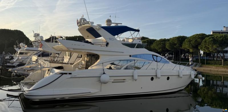 Azimut 50