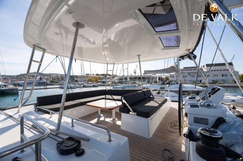 Lagoon 51
