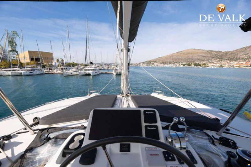 Lagoon 51