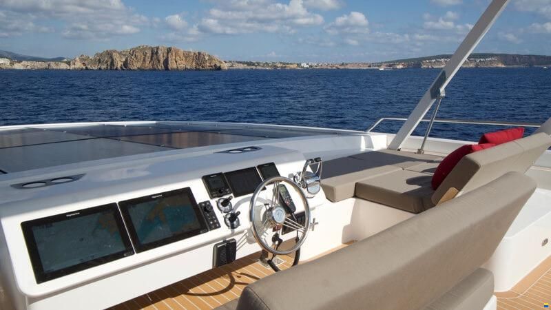 Mazarin 55 POWERCATAMARAN HYBRID
