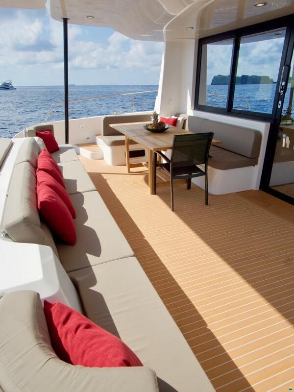 Mazarin 55 POWERCATAMARAN HYBRID