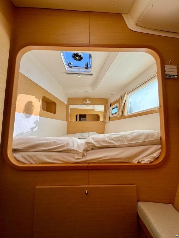Lagoon 440