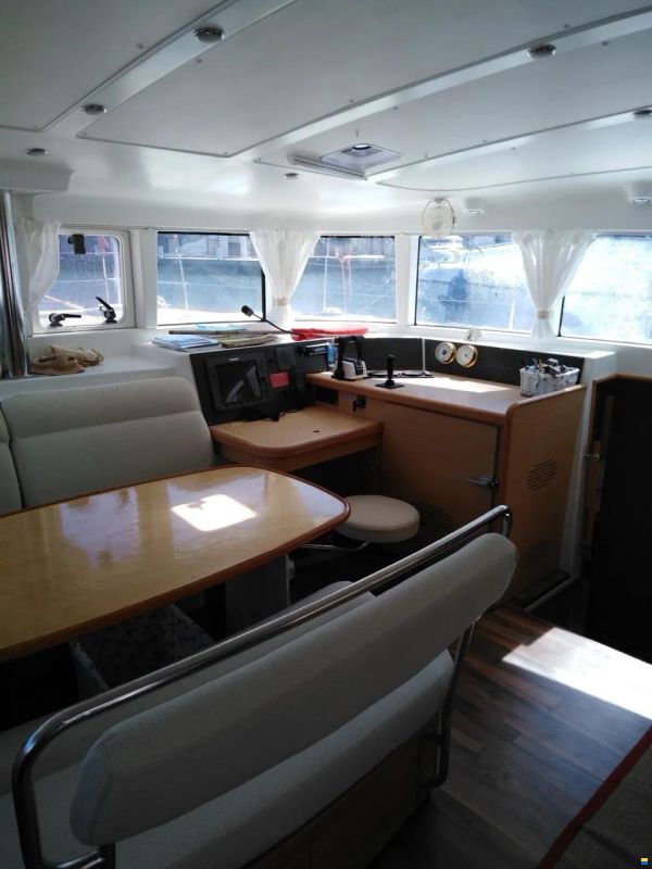 Lagoon 440