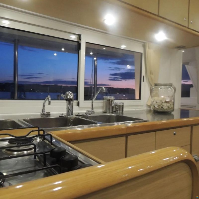 Lagoon 440