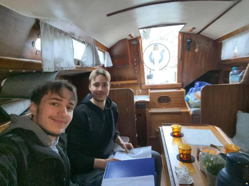 Bianca Commander 31