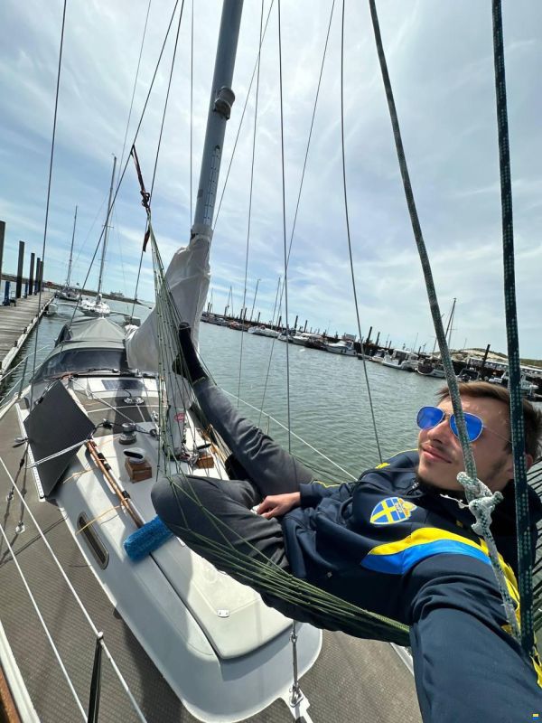 Bianca Commander 31