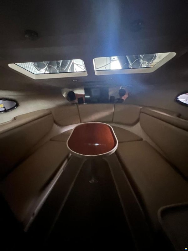 Regal 2860 Window Express