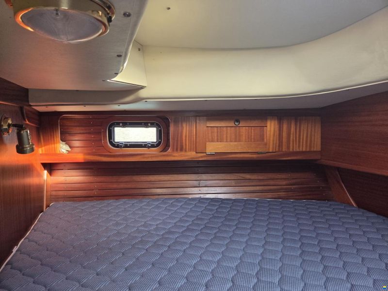 Hallberg-Rassy 382
