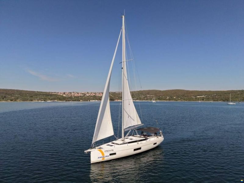 Bavaria C45 Style