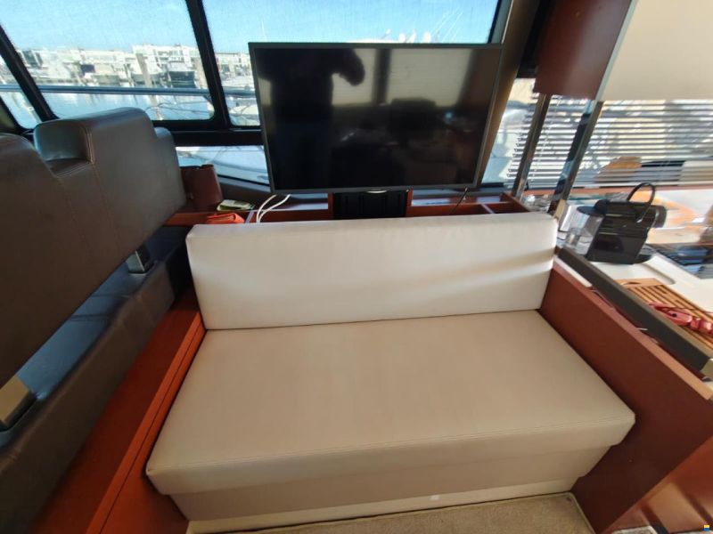 Prestige 460