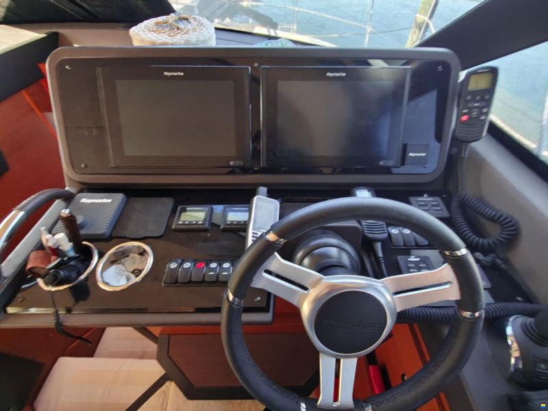 Prestige 460