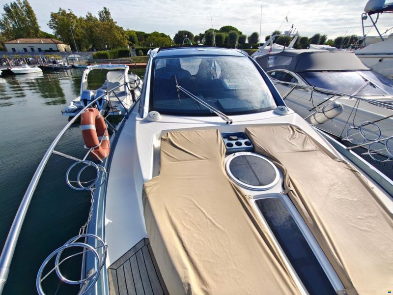 Cranchi M 44 HT