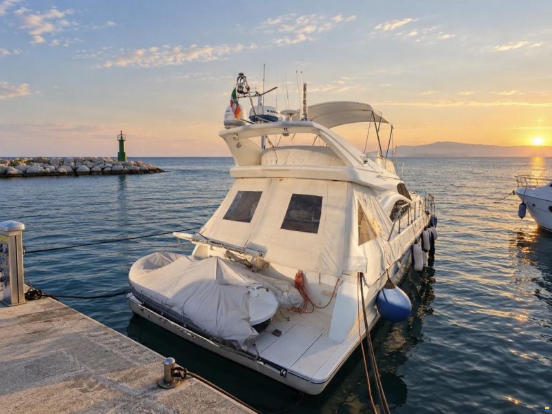 Ferretti 480