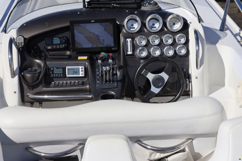 Sunseeker XS 2000