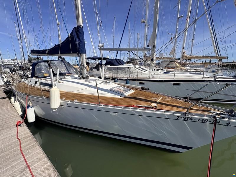 Beneteau First 405
