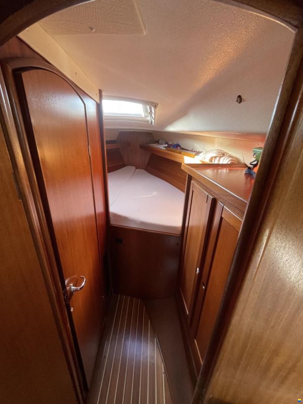 Hanse 331