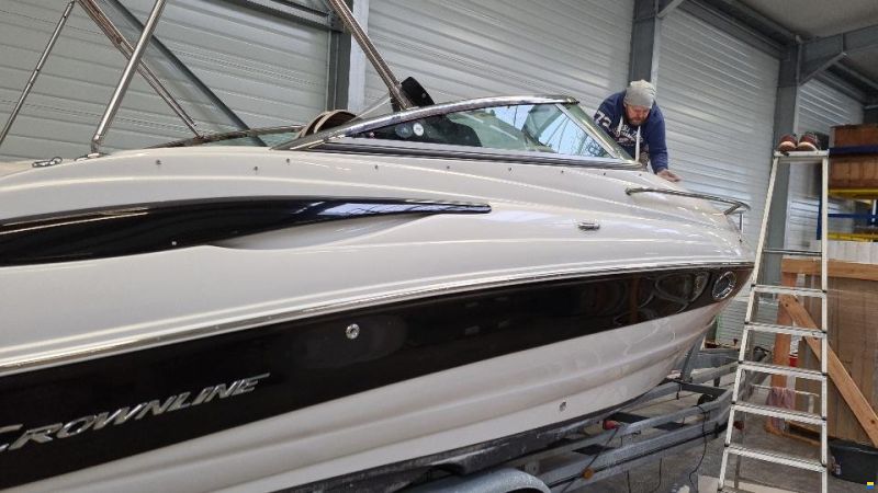 Crownline 230 CCR