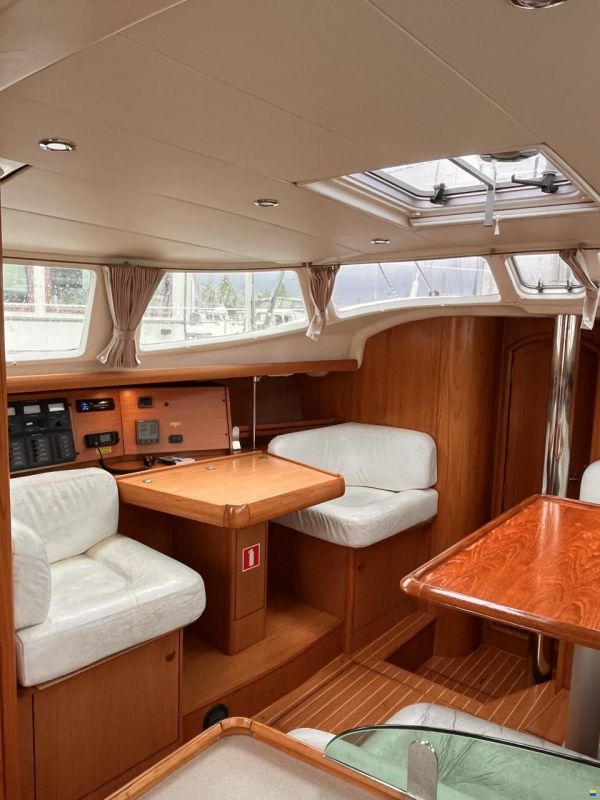 Jeanneau Sun Odyssey 43 DS