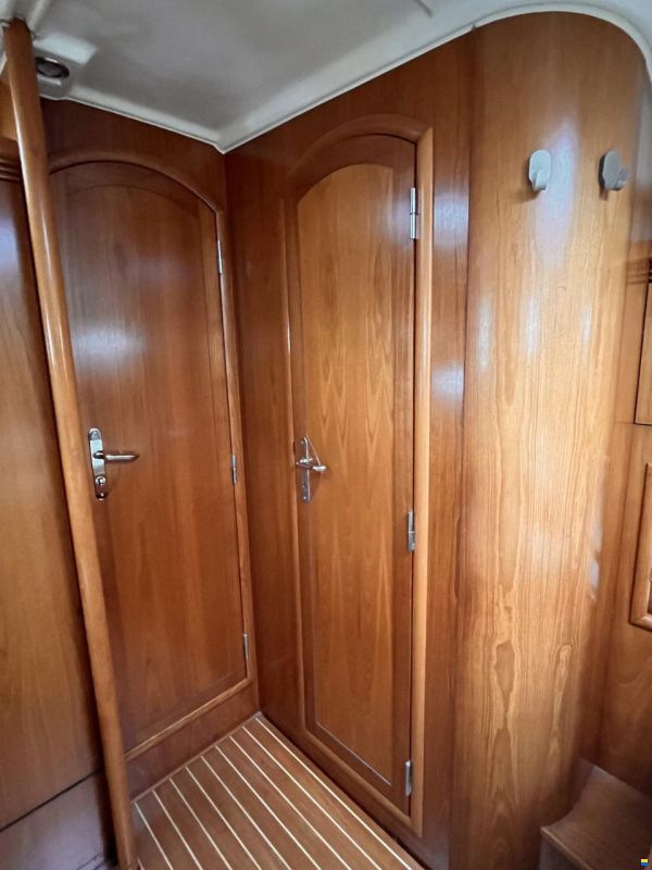 Jeanneau Sun Odyssey 43 DS