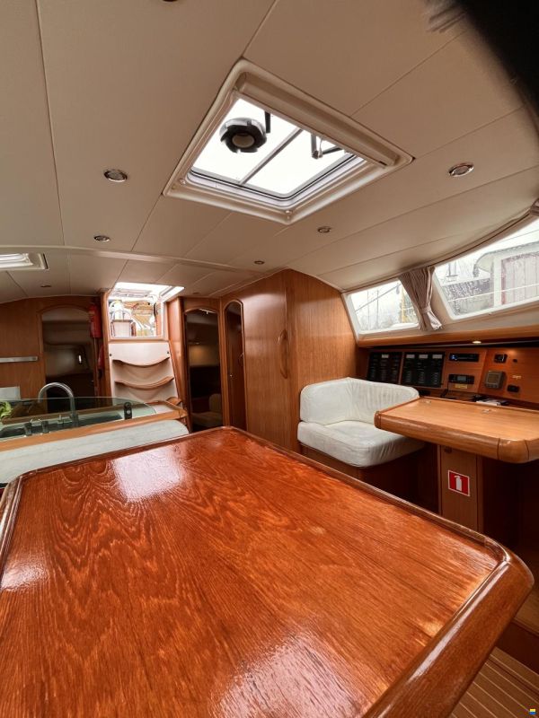 Jeanneau Sun Odyssey 43 DS