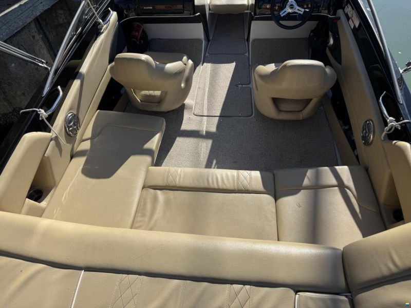 Glastron GT 205