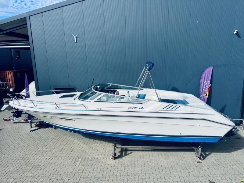 Sea Ray 260 (OV) Overnighter