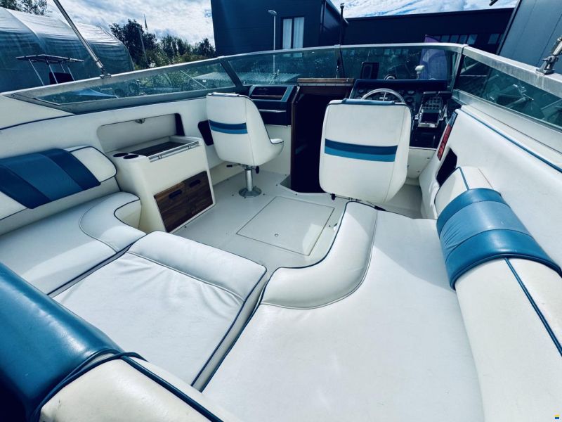 Sea Ray 260 (OV) Overnighter
