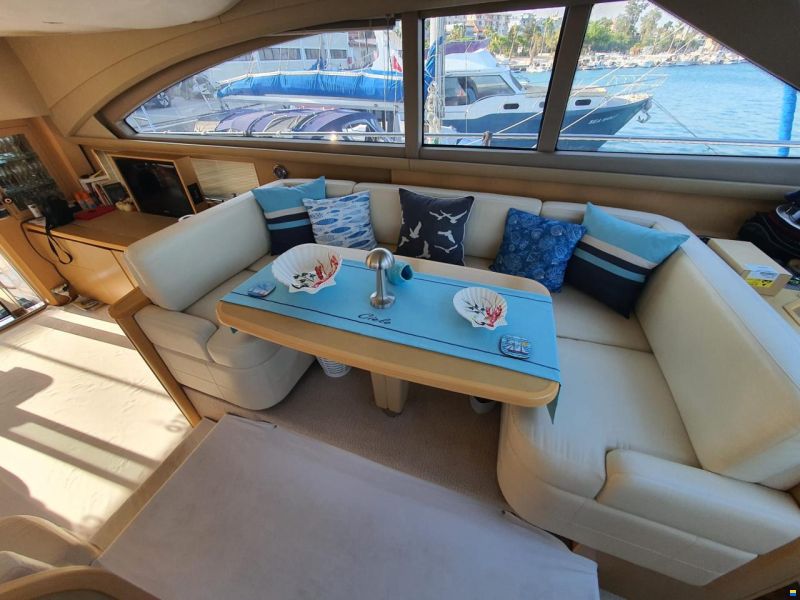 Princess Flybridge 54
