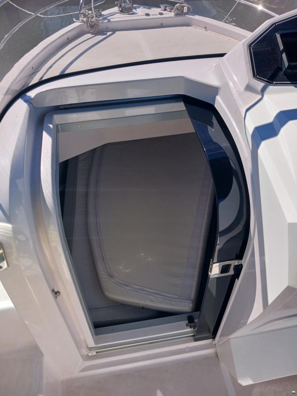 Ranieri Shadow 19