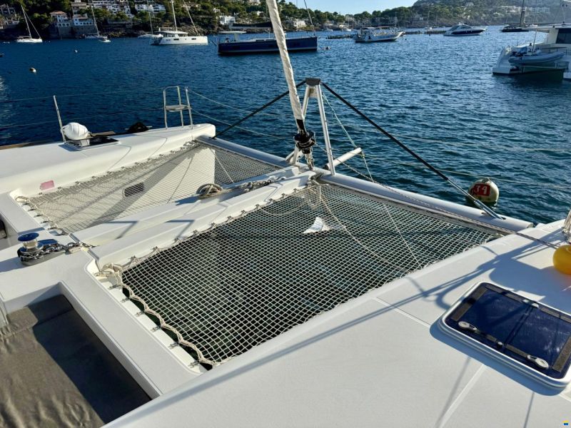 Lagoon 450 F