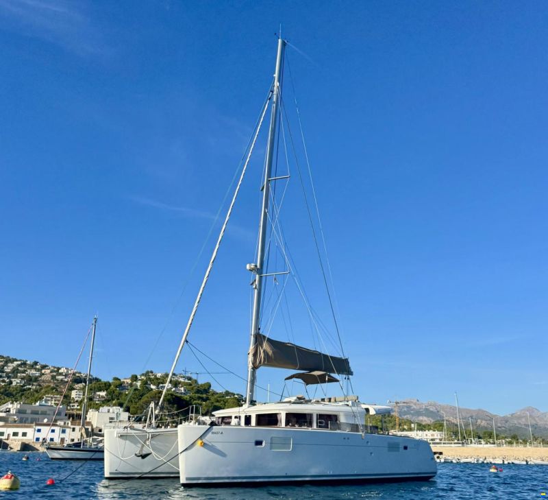 Lagoon 450 F