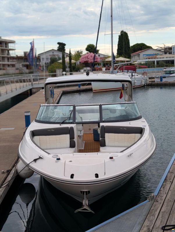 Sea Ray 350 SLX