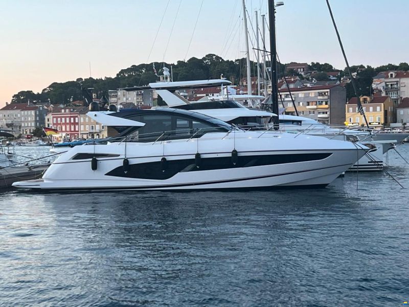 Sunseeker Predator 60 EVO