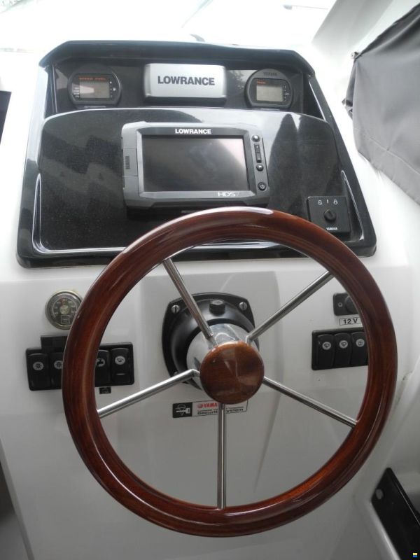 Jeanneau Merry Fisher 755