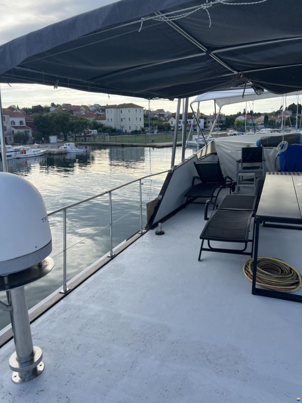 Blue Ocean 50