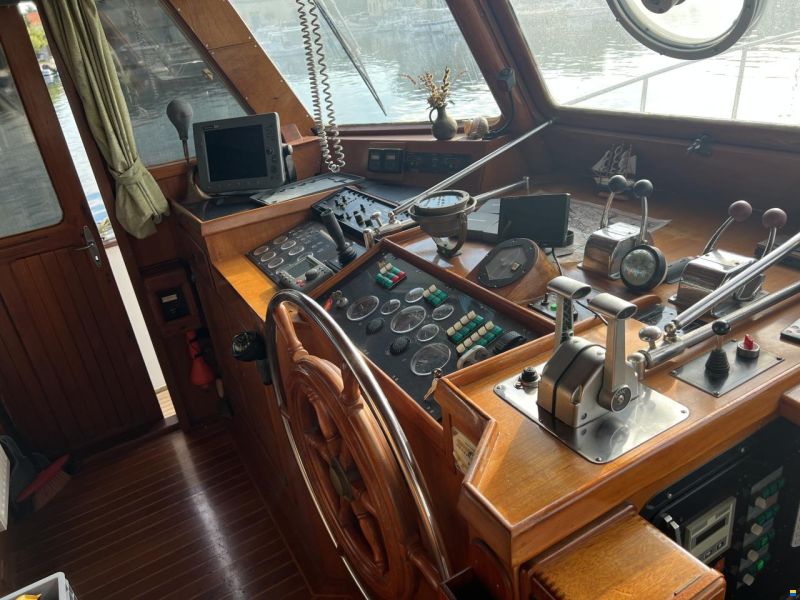 Blue Ocean 50