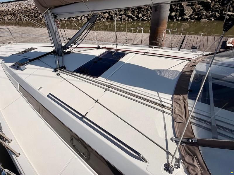 Jeanneau Sun Odyssey 410