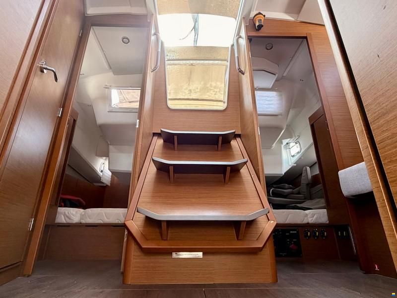 Jeanneau Sun Odyssey 410