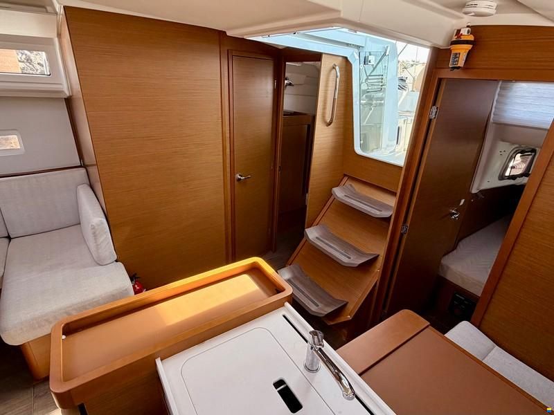 Jeanneau Sun Odyssey 410