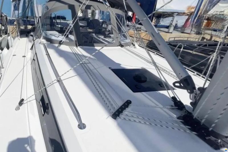 Bavaria C42
