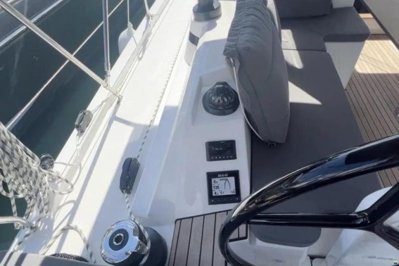 Bavaria C42