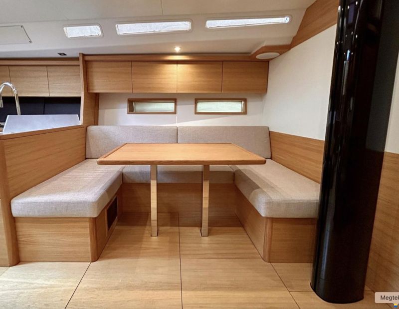 Solaris 44