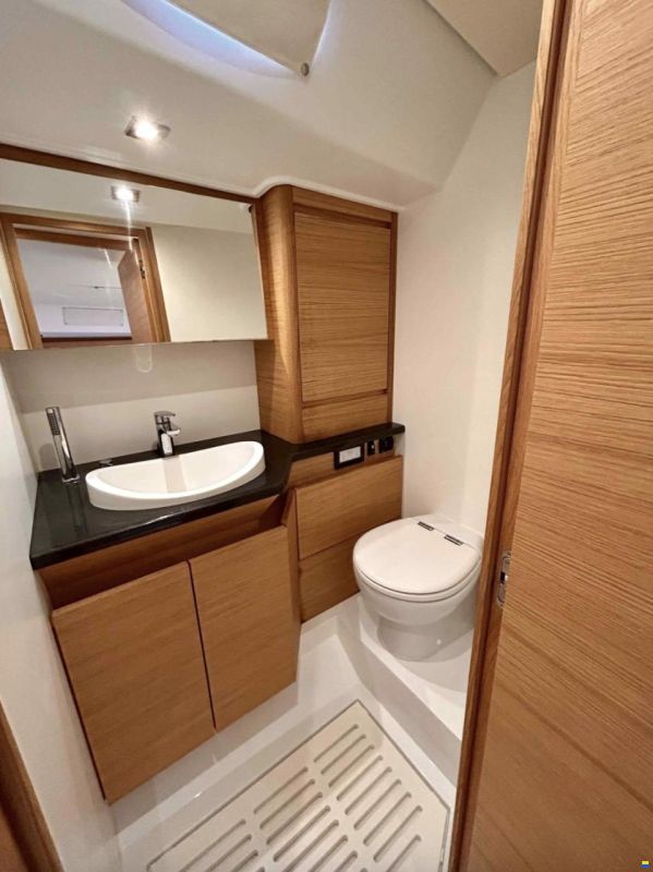 Solaris 44