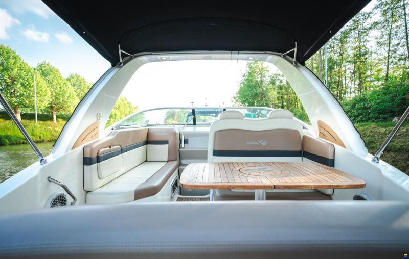 Sea Ray Sundancer 265