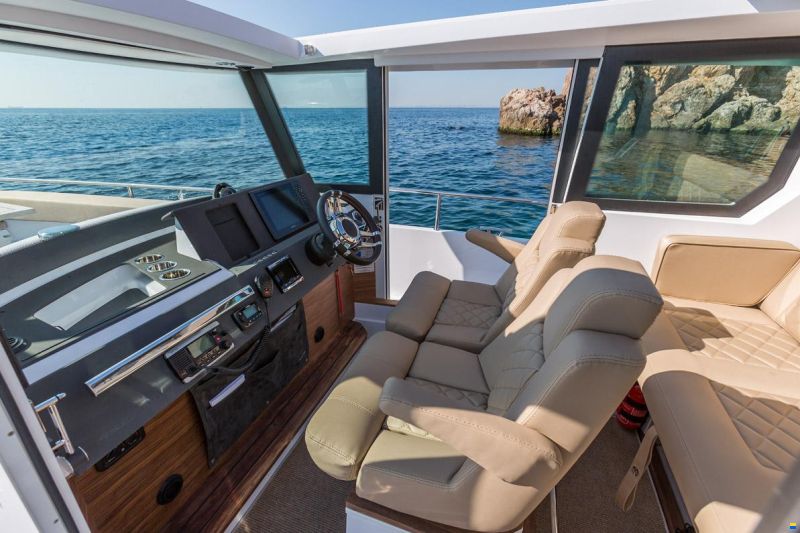 Axopar 28 CABIN
